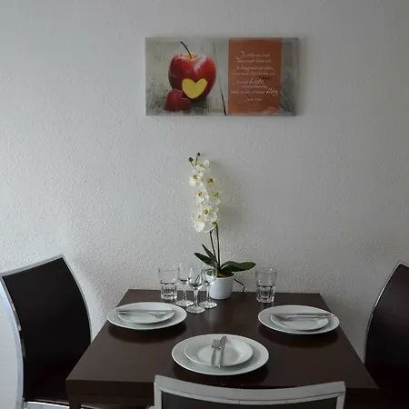 Apartment R&a Naftolin's